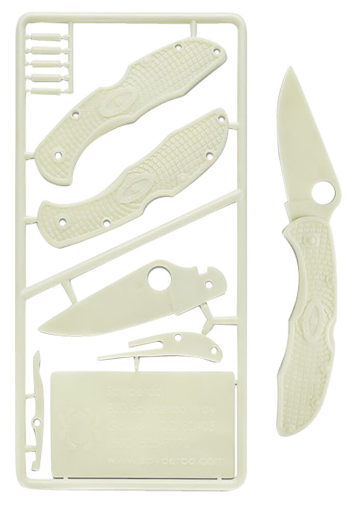 Spyderco Delica 4 Plastic Kit
